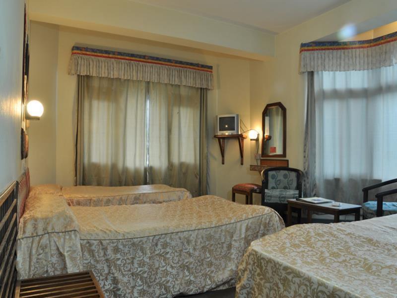 Hotel Meera Pokhara Dış mekan fotoğraf