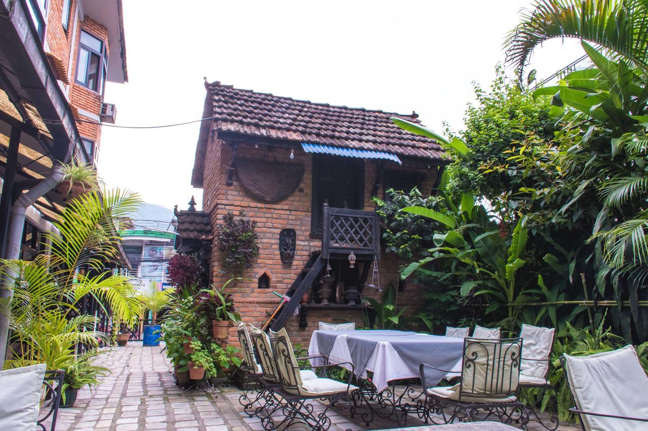 Hotel Meera Pokhara Dış mekan fotoğraf
